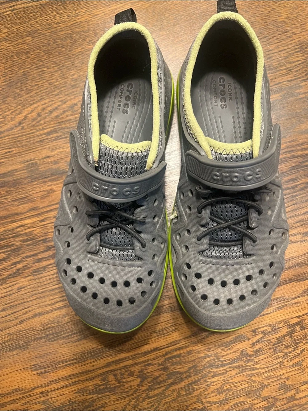 CROCS Kids Gray and Lime Water Shoes with Strap